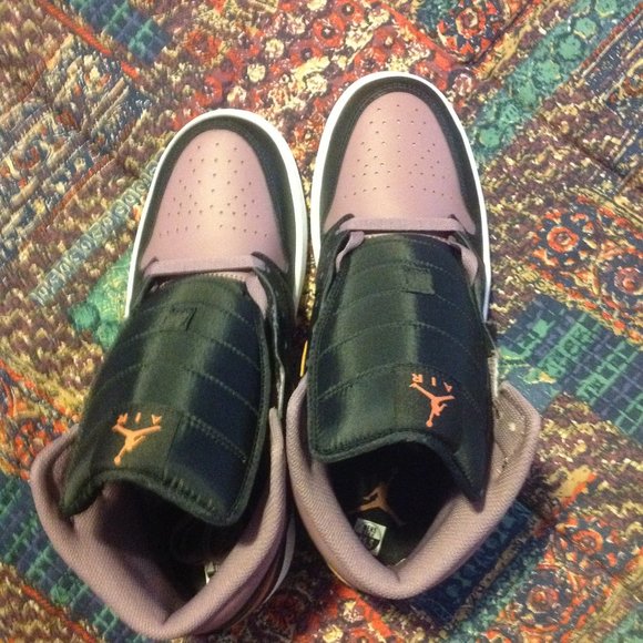 Air Jordan 1 Mid SE Men's Multicolor Sneakers - USA Size:11.5 - New in Box - Picture 6 of 11